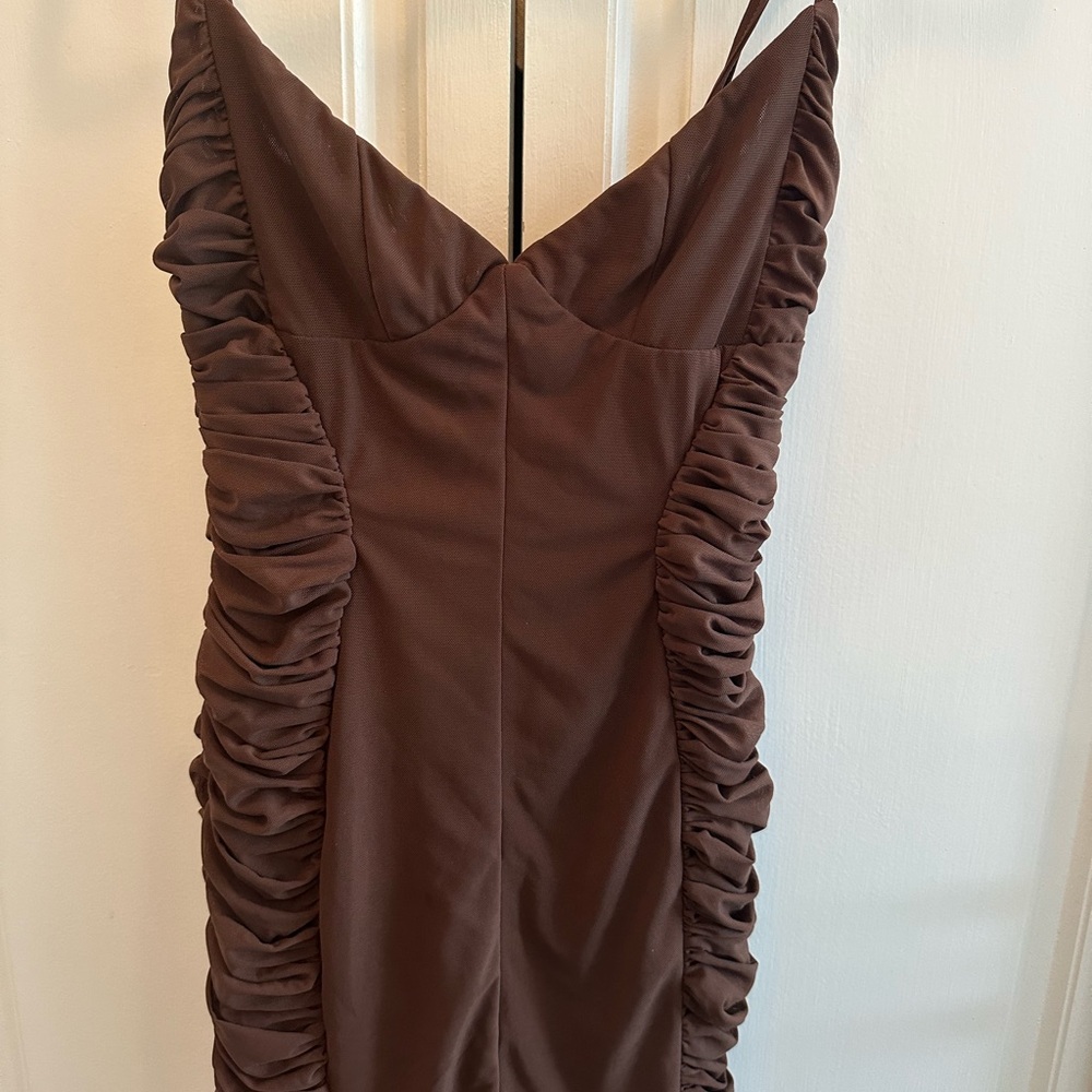 White fox Brown dress - Picture 2 of 4